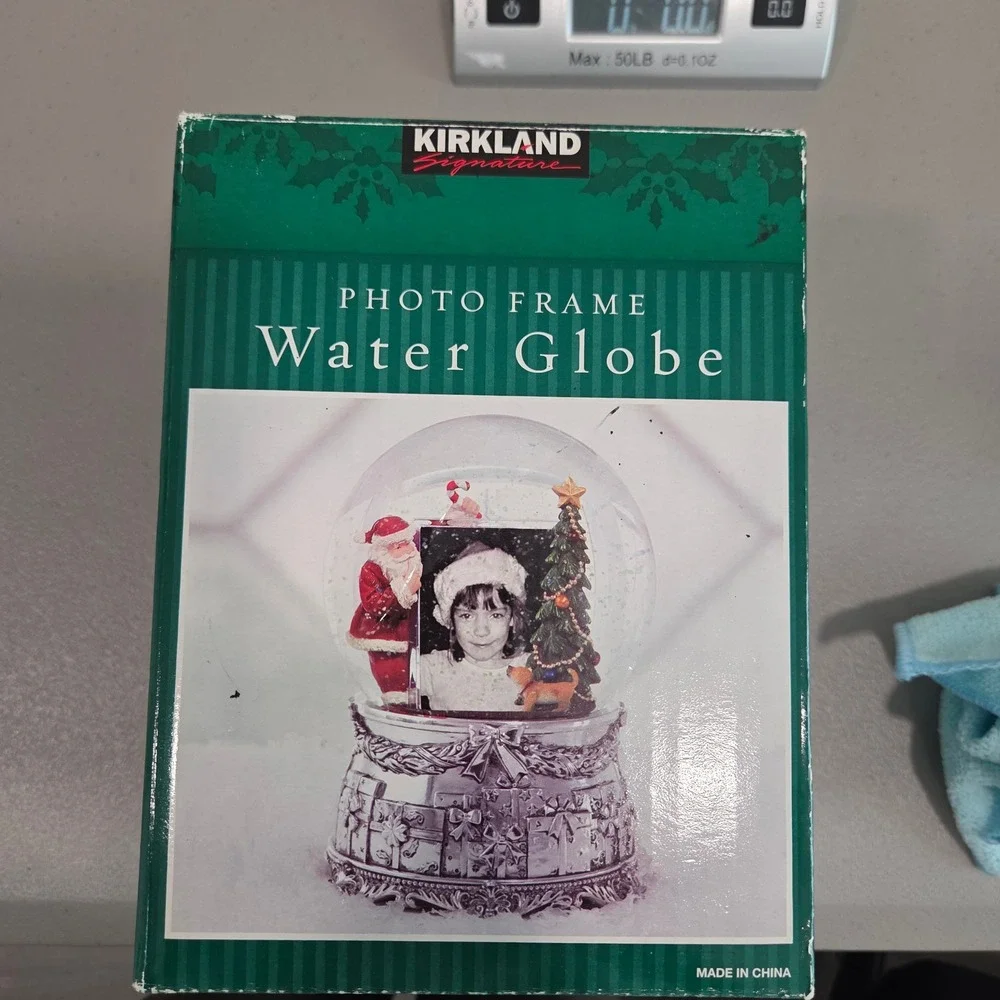 Kirkland Signature Christmas Photo Frame Water Snow Globe Musical I Love Santa